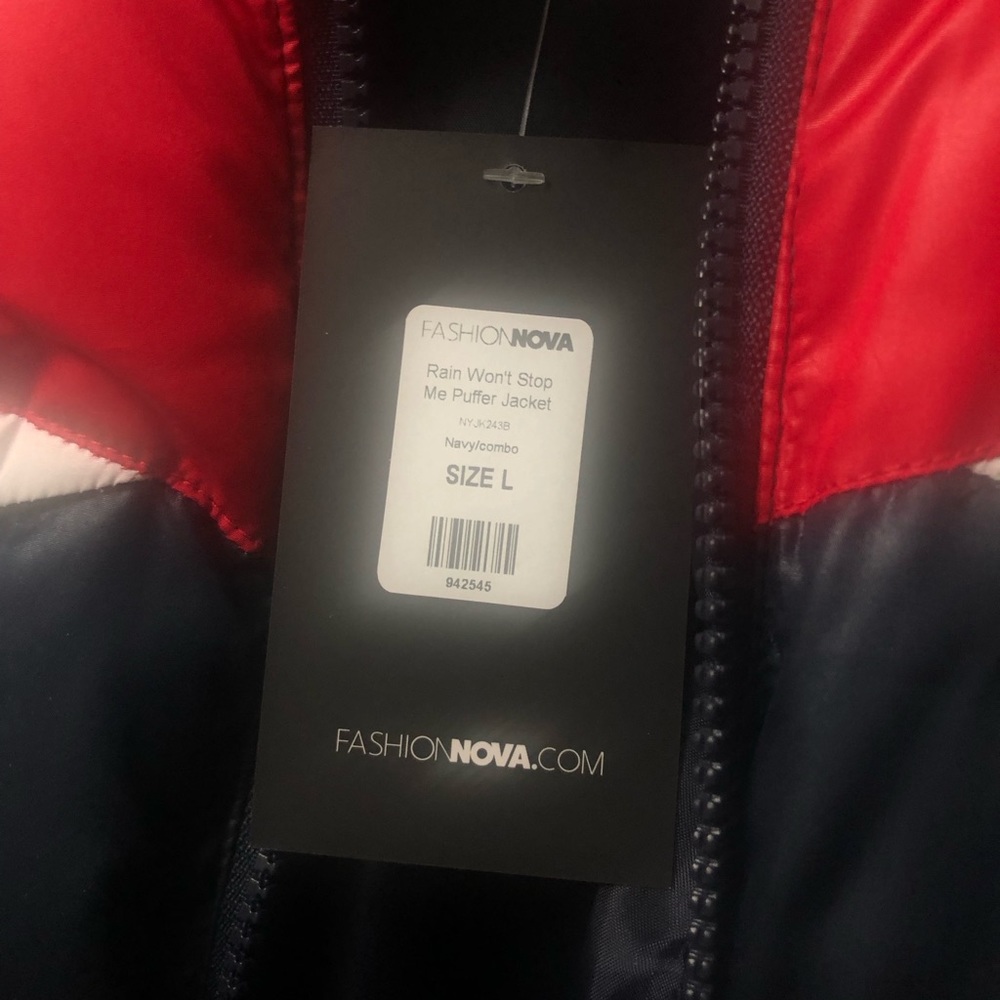 Rain wont stop me puffer jacket - Picture 5 of 6